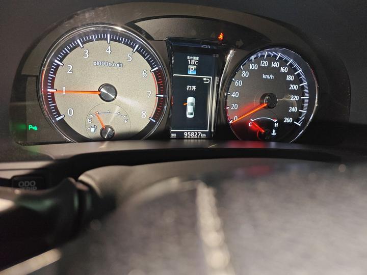 Crown 2017 2.0T Sport photo 7