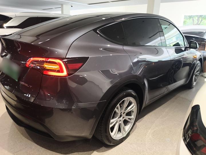 Model Y 2023 Long Range AWD photo 6