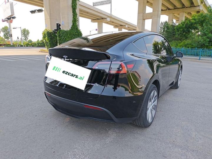 Model Y 2022 Facelift Long Range AWD photo 4