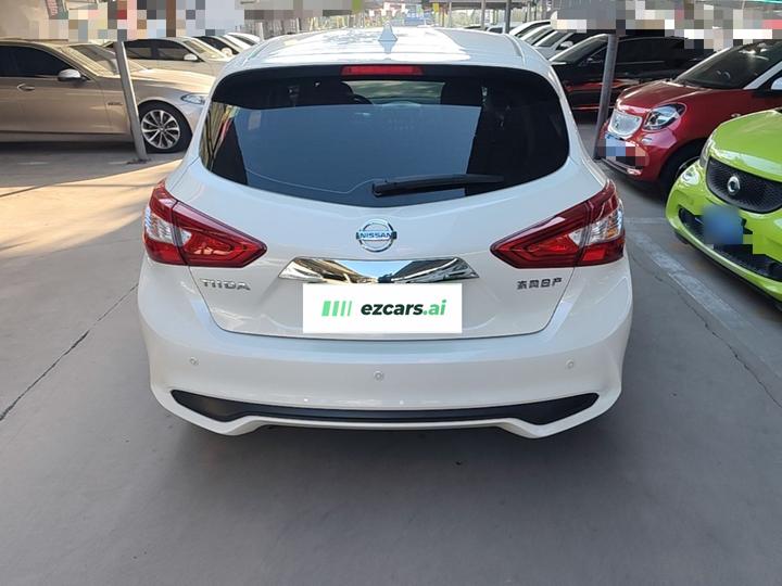 Tiida 2021 1.6L CVT photo 5