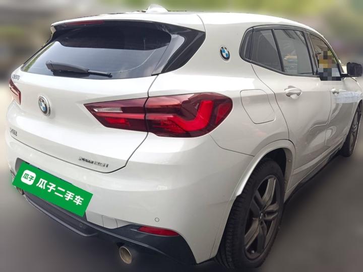 X2 2022 sDrive25i M Sport Package photo 4