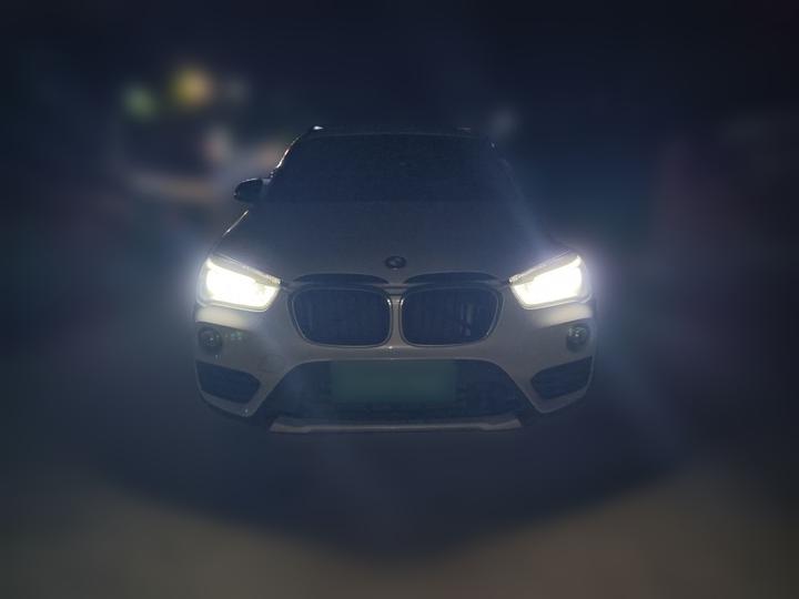 X1 2016 sDrive20Li Luxury photo 2