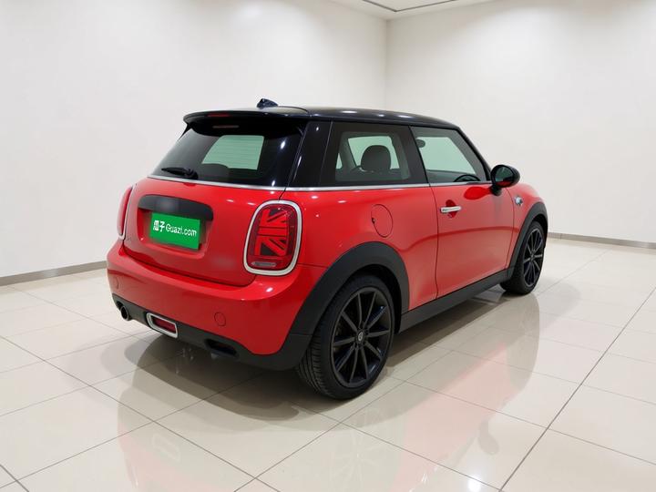 2018 1.5T COOPER photo 6