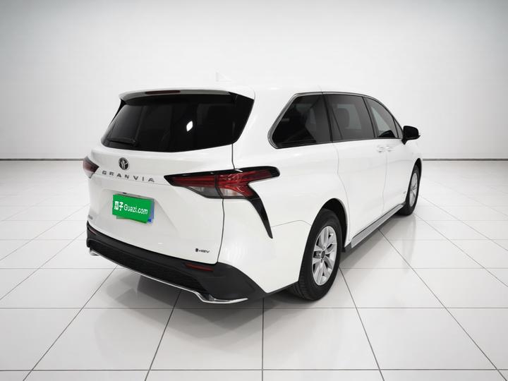 Granvia 2024 2.5L Hybrid Comfort photo 6