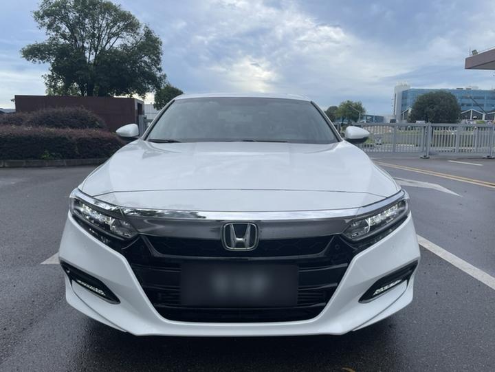 Accord 2018 260TURBO Elite China VI photo 2