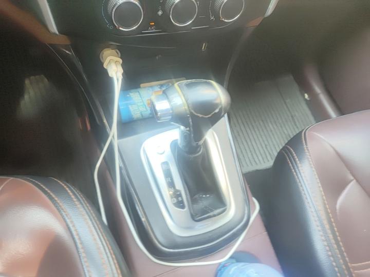 Forthing SX6 2016 1.6L CVT Luxury photo 6