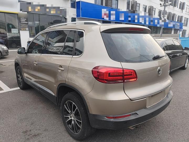Tiguan 2016 300TSI AT RWD Luxury photo 4