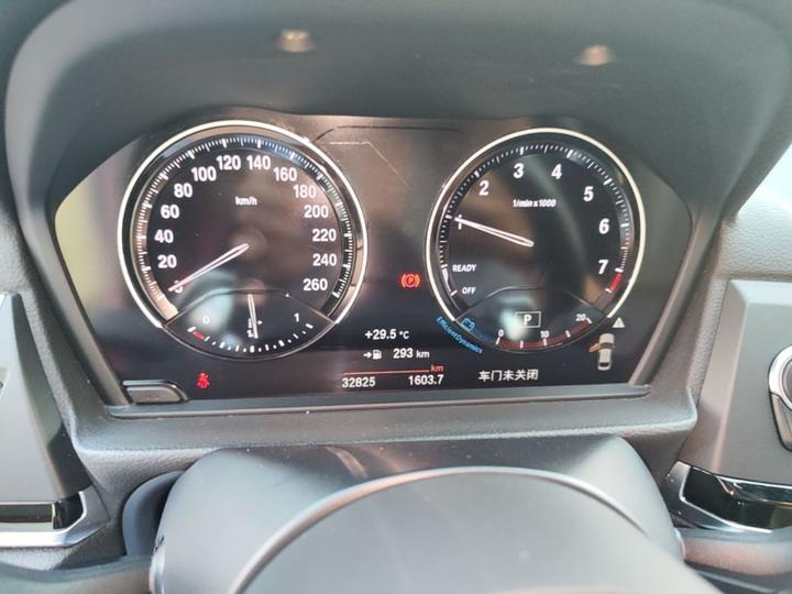 1 Series 2019 120i Leading M Sport Package photo 7