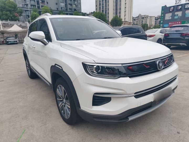 CS35PLUS 2020 1.4T DCT photo 3