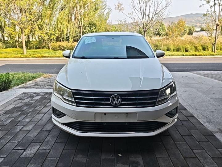 2017 1.4L MT Comfort photo 2