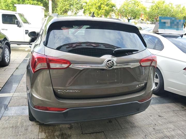 Envision 2018 20T RWD Leading photo 5