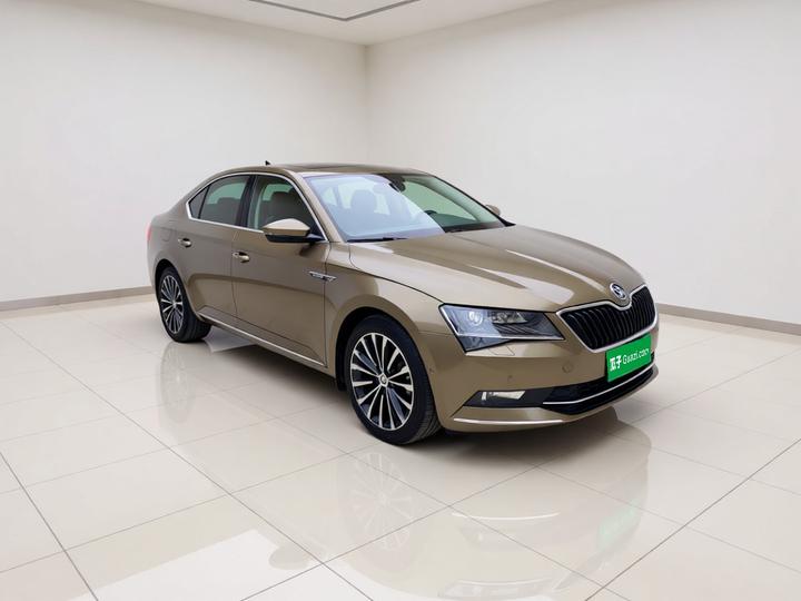 Superb 2016 TSI330 DSG photo 3