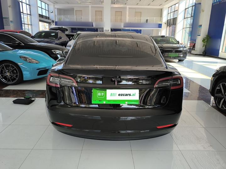 Model 3 2020 Standard Range RWD Upgraded photo 3