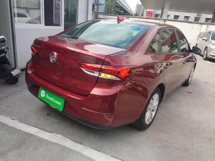 Excelle 2021 Facelift Classic 1.5L AT Elite photo 4