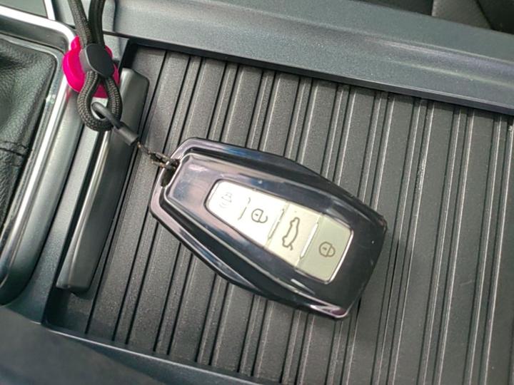 Emgrand 2019 1.5L CVT China VI photo 8