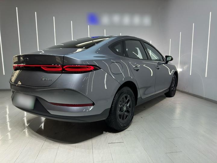 Qin PLUS 2026 DM-i 128KM Progressive photo 5