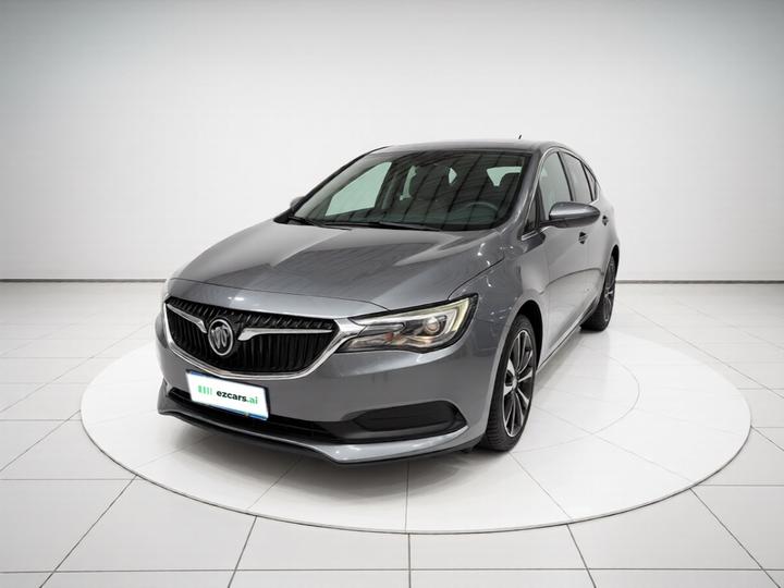 GL6 2018 18T 6-Seater Luxury photo 2