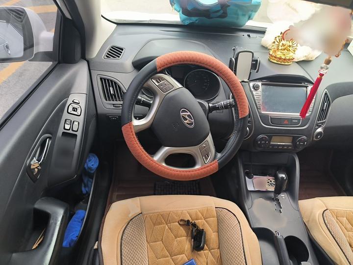 ix35 2013 2.0L AT RWD Smart GLS IV photo 3