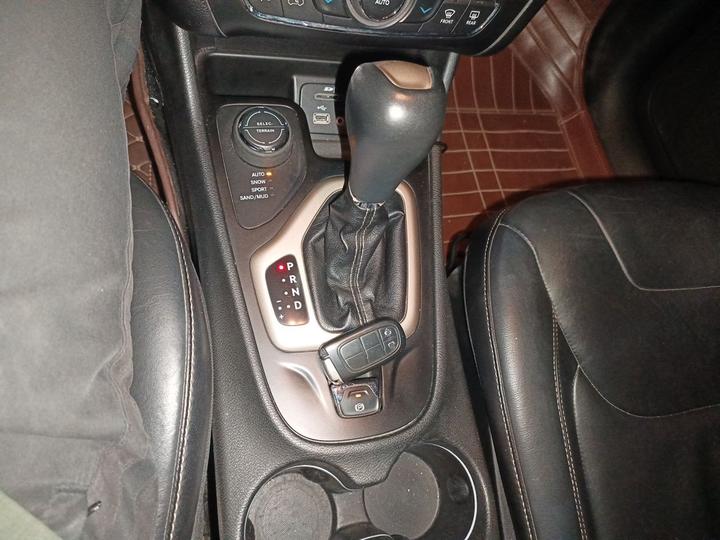 Cherokee Imported 2014 2.4L photo 6
