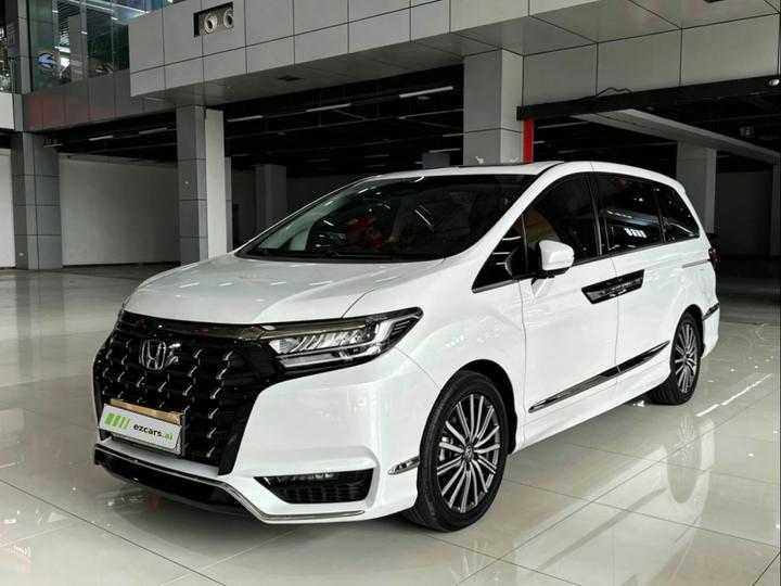 Elysion 2024 2.0L e:HEV Luxury