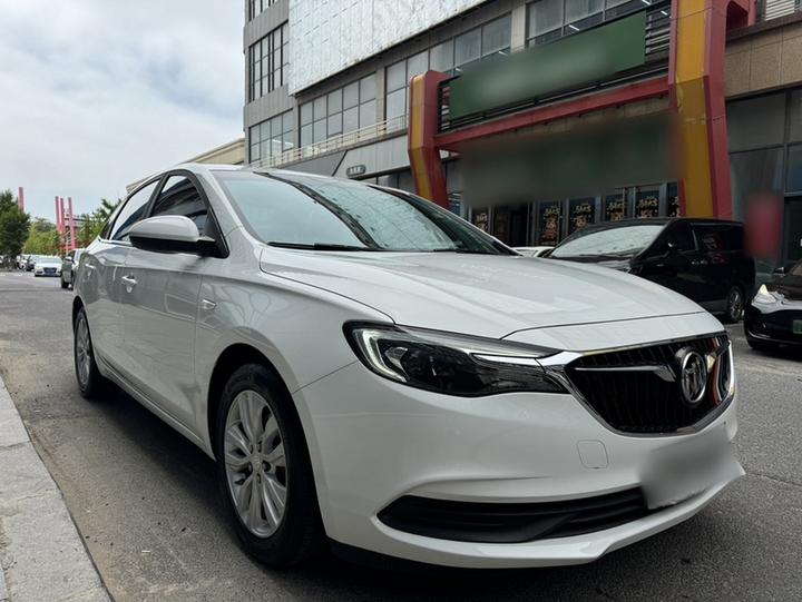 Excelle 2021 Facelift Classic 1.5L AT Elite photo 3