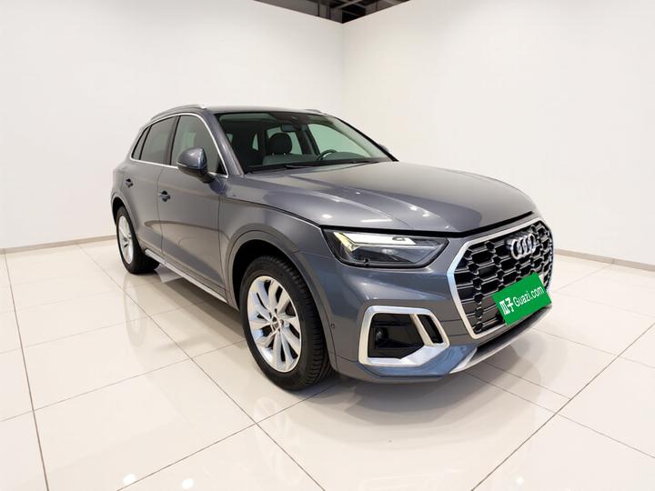Q5L 2021 40 TFSI Luxury Dynamic photo 3