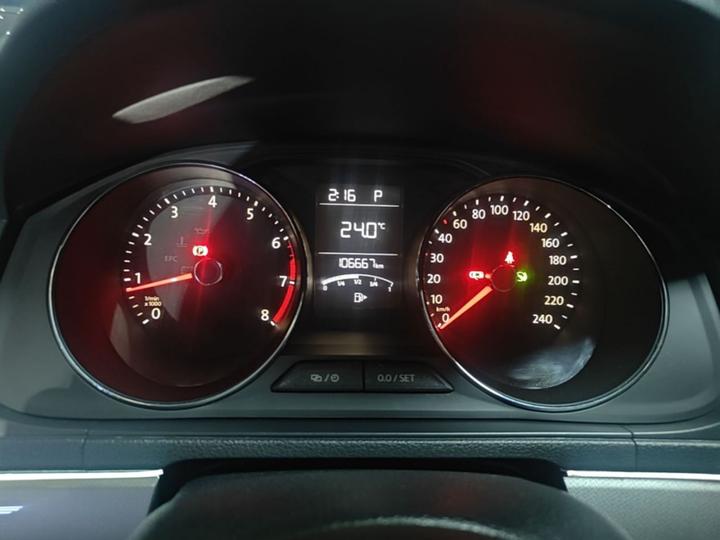 Lavida 2017 1.6L AT Comfort photo 6