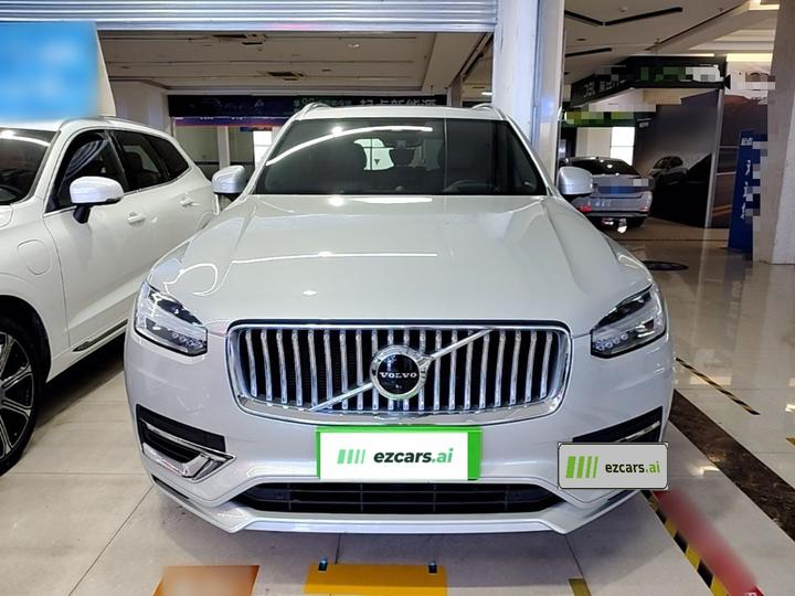 XC90 EV 2022 Facelift E Hybrid T8 Smart Premium Luxury 7-Seater photo 2