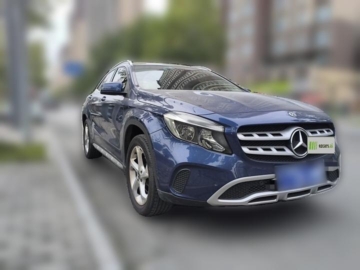 GLA 2017 GLA 200 Dynamic photo 3