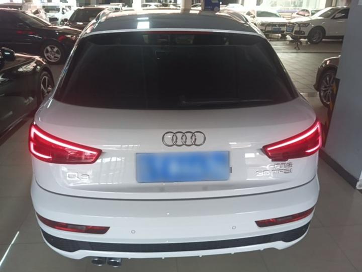 Q3 2018 30 Anniversary 35 TFSI Sport photo 3