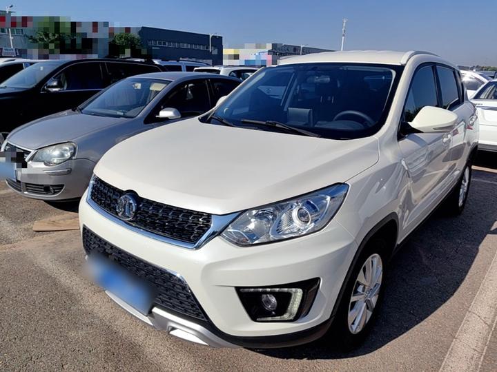 BAIC X35 2016 1.5L AT Elite