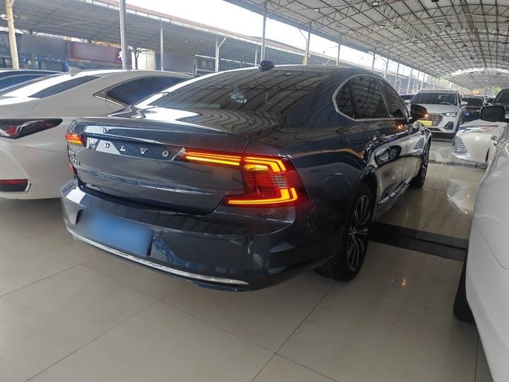 S90 2022 B5 Luxury photo 4