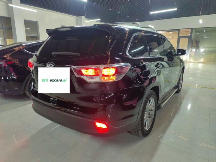 Highlander 2017 2.0T AWD Luxury 7-Seater photo 4