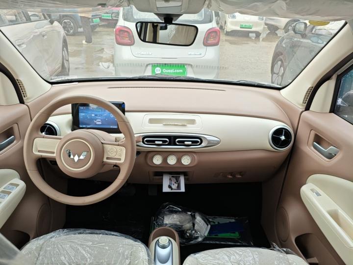 Hongguang MINIEV 2025 4th Gen 4-Door Advanced photo 5