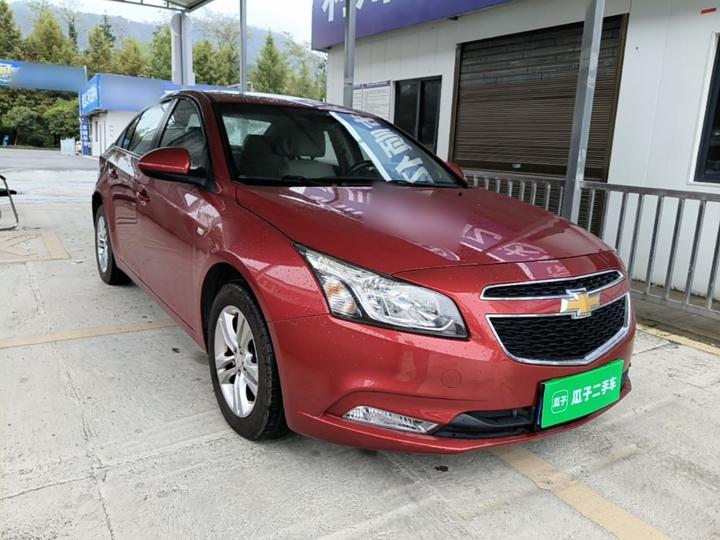 2015 1.5L Classic SE MT photo 3
