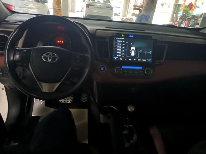 RAV4 2013 2.5L AT AWD Elite photo 2