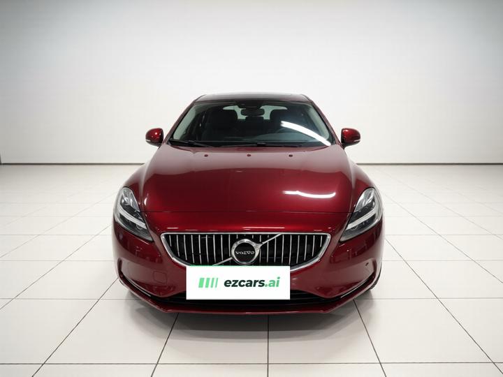 V40 2017 T3 photo 2