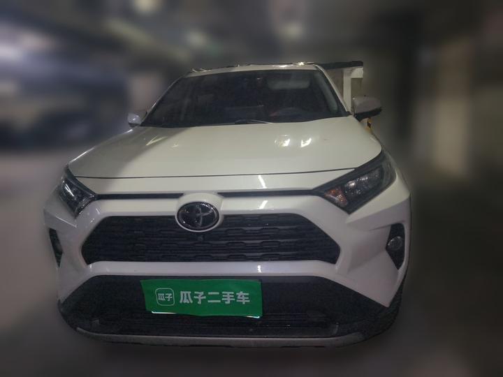 RAV4 2020 2.0L CVT RWD PLUS photo 2