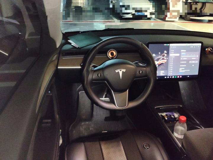 Model Y 2022 Facelift RWD photo 6