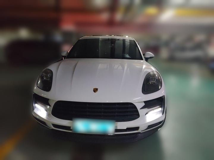 2020 Macan 2.0T photo 2