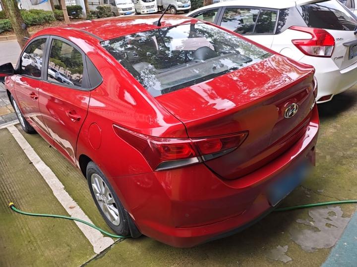 2016 1.4L AT GLS photo 4