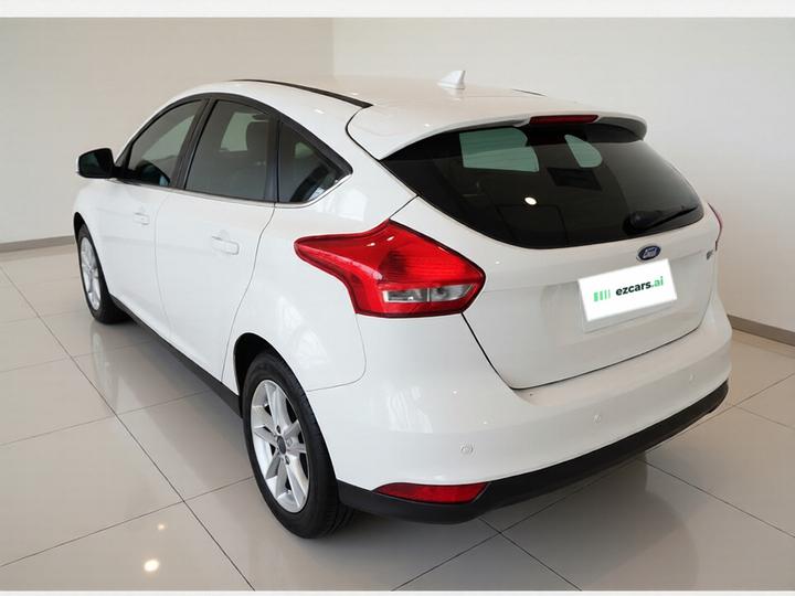 Focus 2017 Hatchback EcoBoost 180 AT Elite photo 4