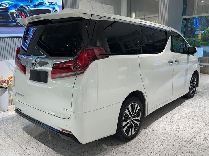 Alphard 2018 Facelift 3.5L Luxury photo 4