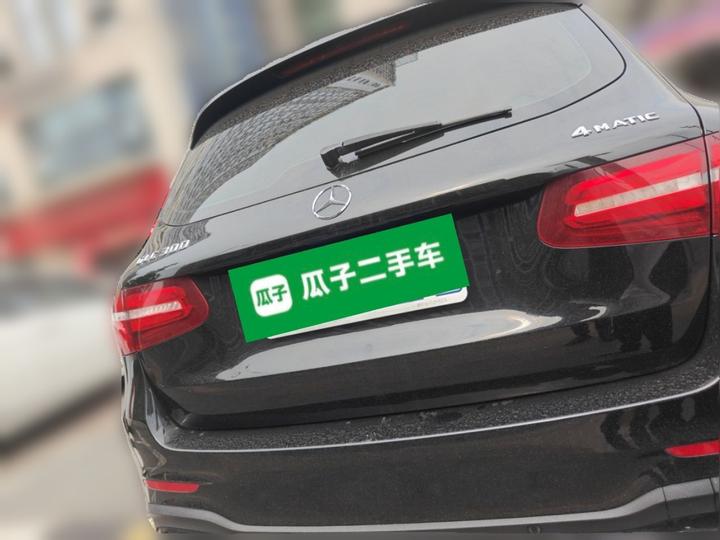 GLC 2016 GLC 300 4MATIC Dynamic photo 5