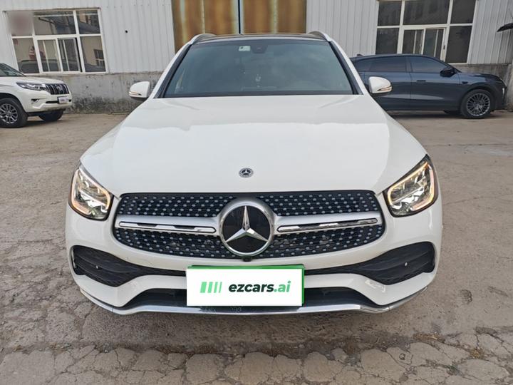 GLC 2021 GLC 260 L 4MATIC Dynamic photo 2