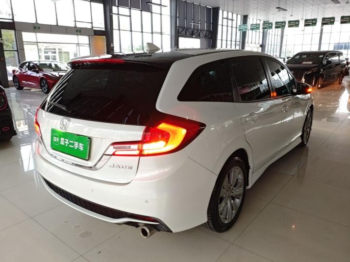 Jade 2017 1.8L AT Comfort 5-Seater photo 6