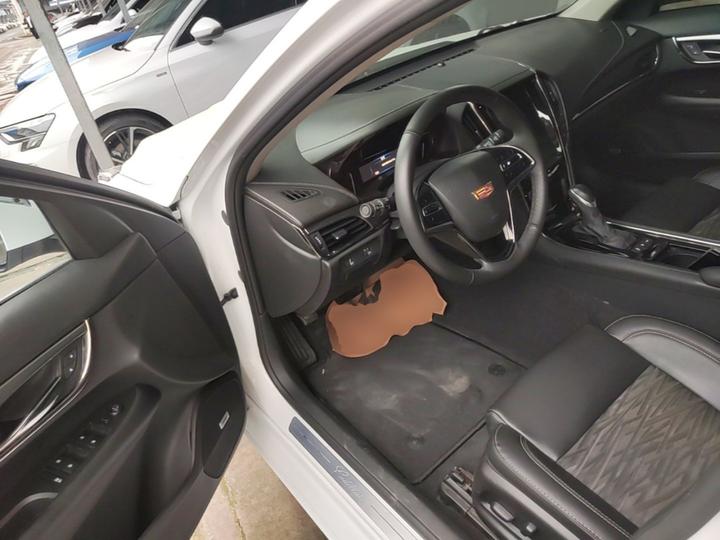ATS-L 2017 28T Tech photo 3