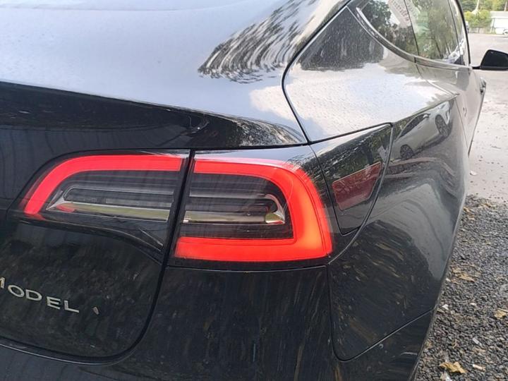 Model 3 2019 Standard Range RWD Upgraded photo 7