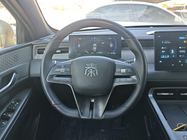 Qin PLUS 2025 DM-i ADAS 55KM Leading photo 6