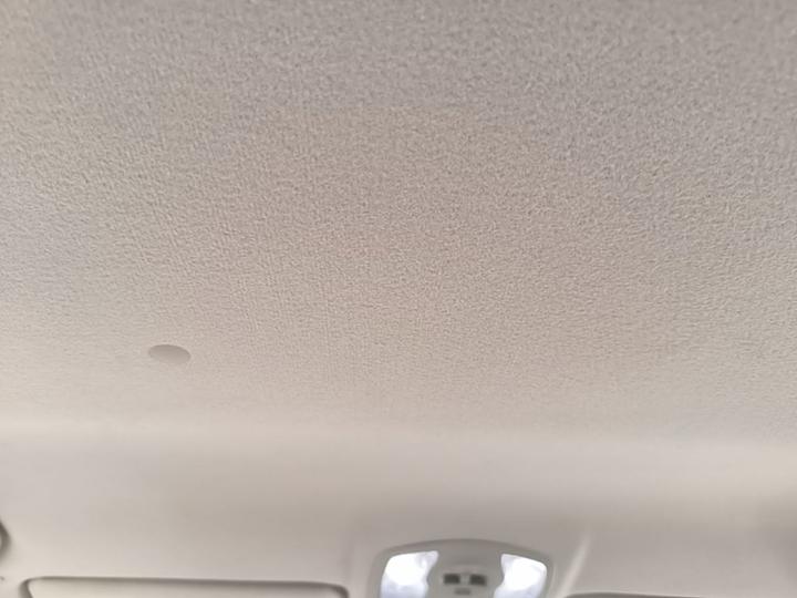 2012 1.8L Standard photo 7